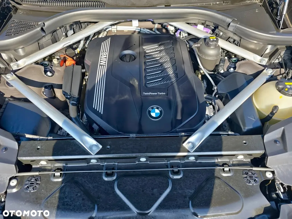 BMW X7 xDrive40i sport - 14