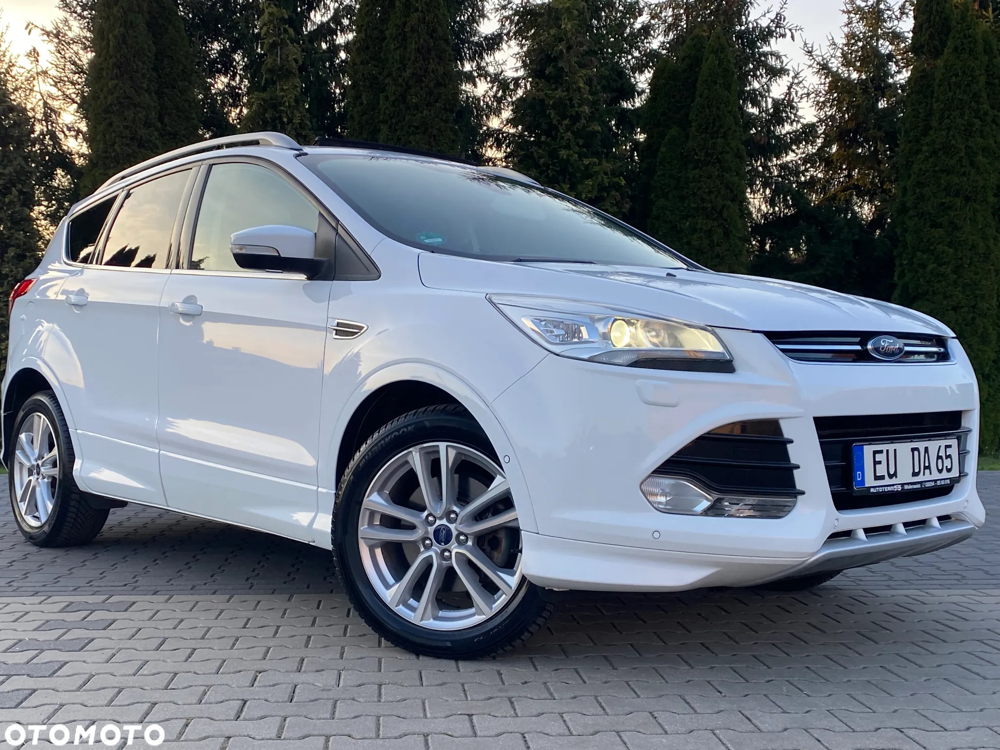 Ford Kuga 2.0 TDCi 4WD Titanium - 14