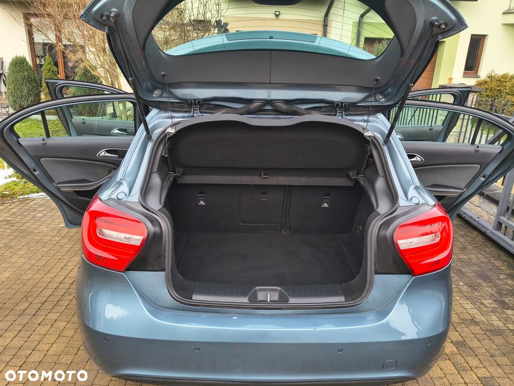 Mercedes-Benz Klasa A 180 CDI (BlueEFFICIENCY) Urban - 8