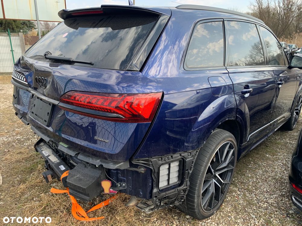 Audi Q7 55 TFSI quattro tiptronic S line - 6