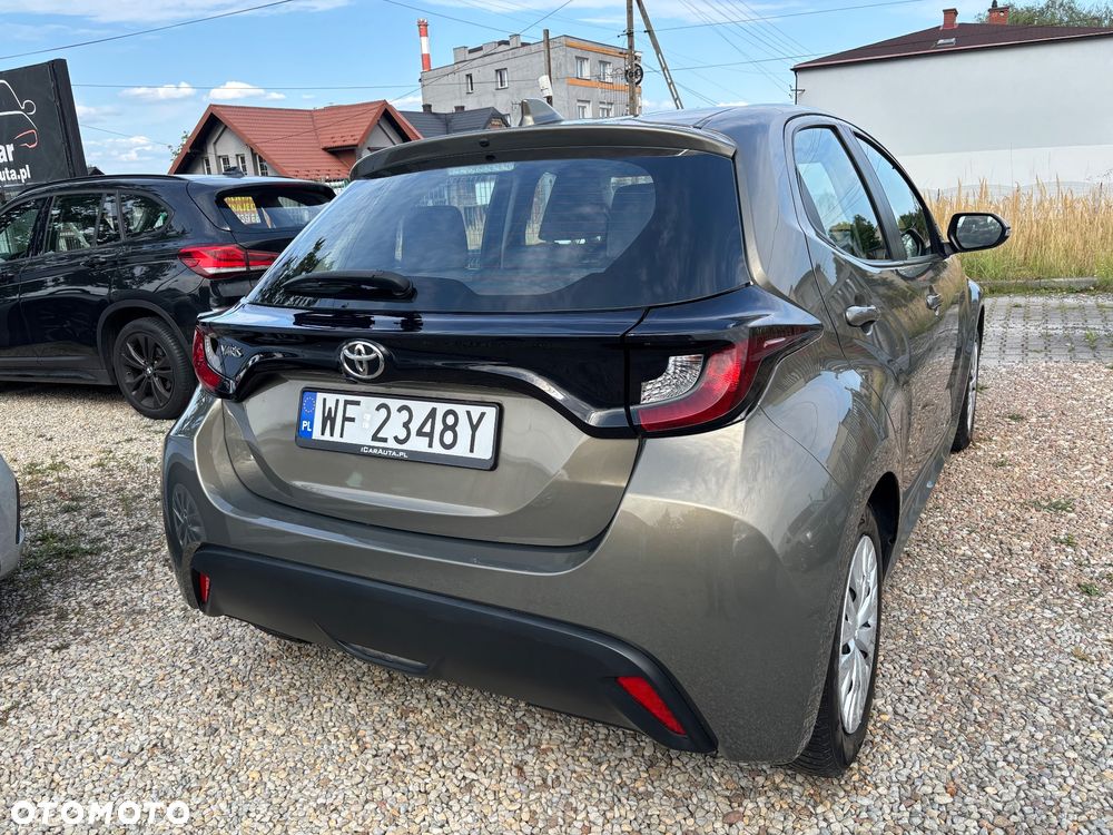 Toyota Yaris 1.5 Comfort - 15