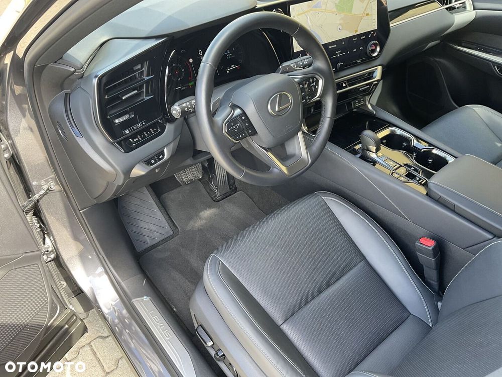 Lexus RX - 22