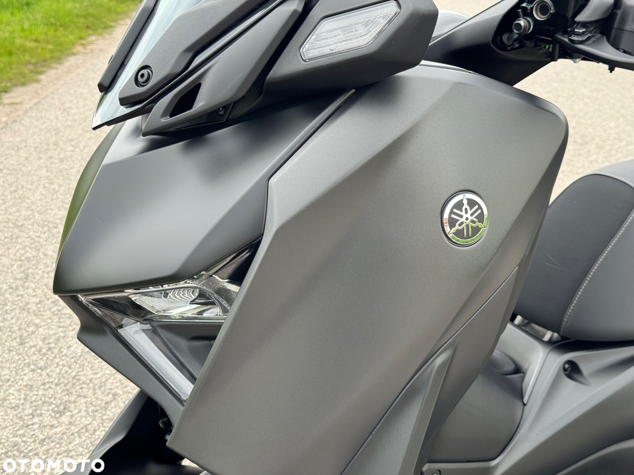 Yamaha X-max - 33