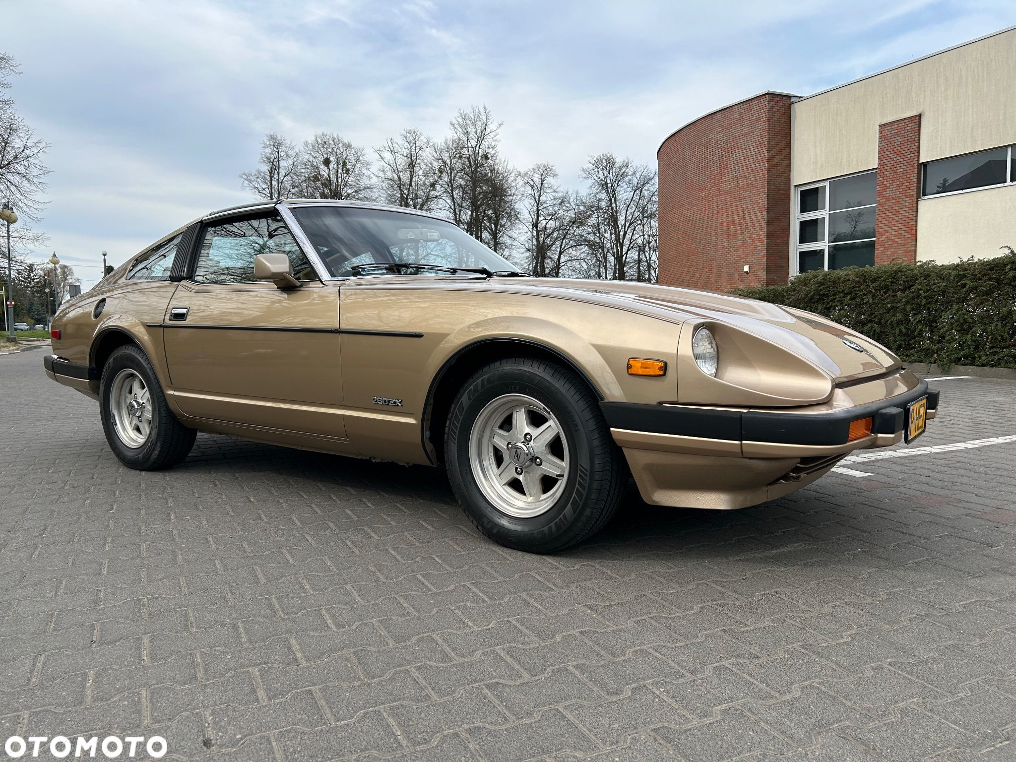 Nissan 280 ZX - 3