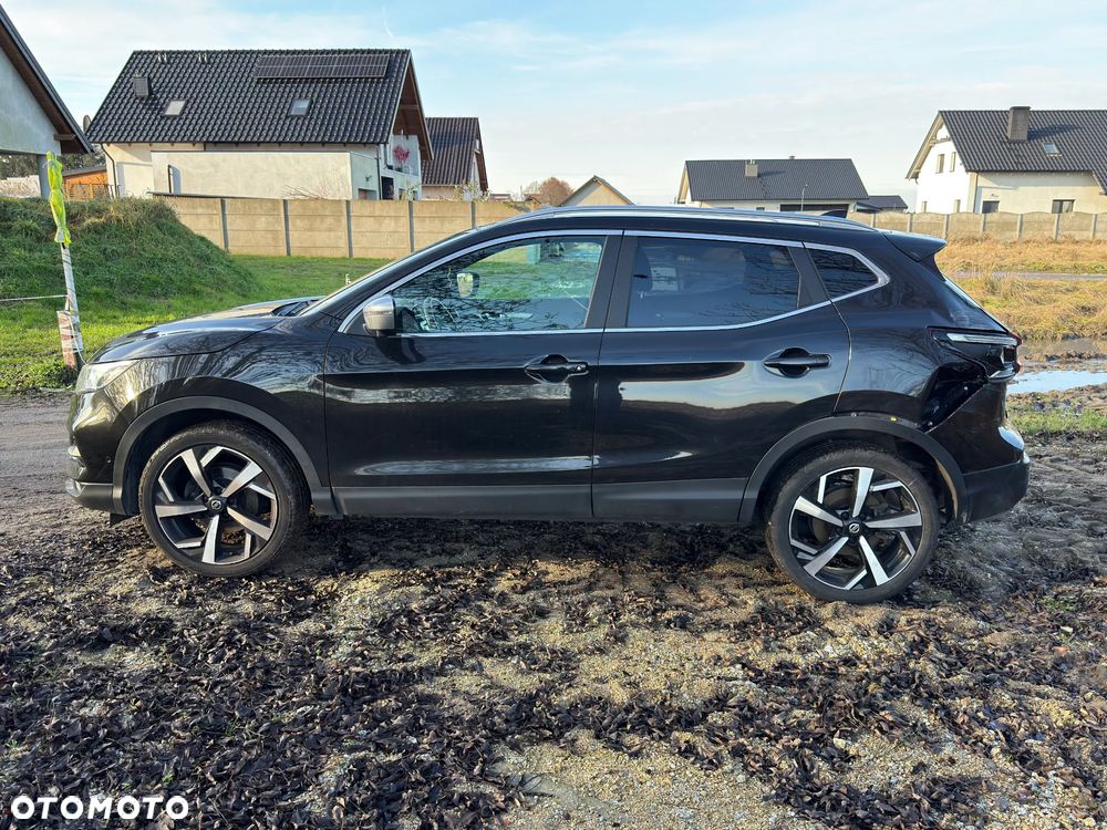 Nissan Qashqai 1.6 DIG-T 360 - 2