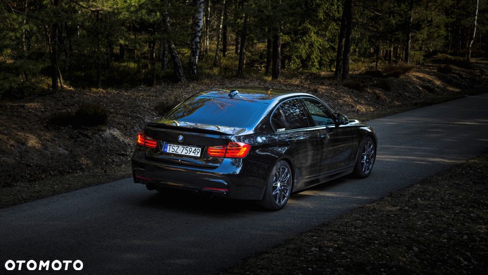 BMW Seria 3 335xi - 7
