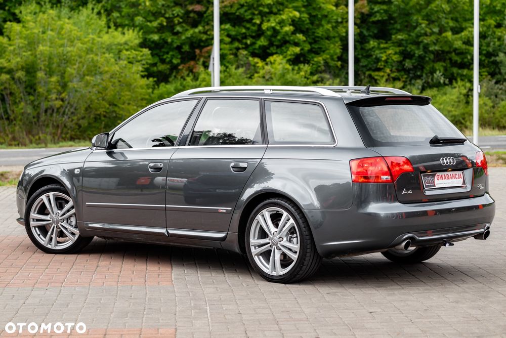 Audi A4 Avant 2.0T FSI Quattro - 13