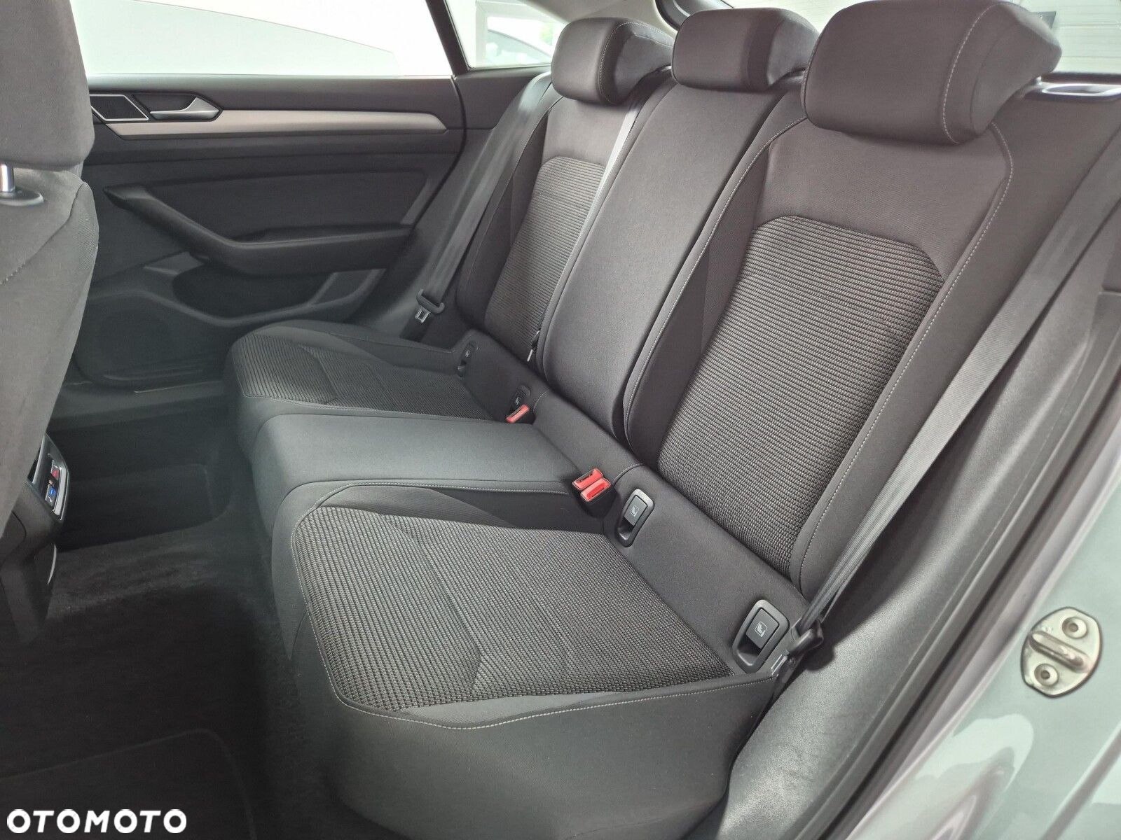Volkswagen Arteon 2.0 TSI Essence DSG - 15