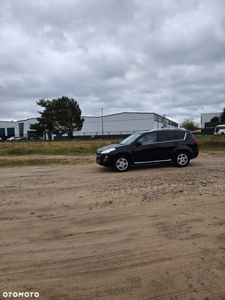 Peugeot 4007 - 5