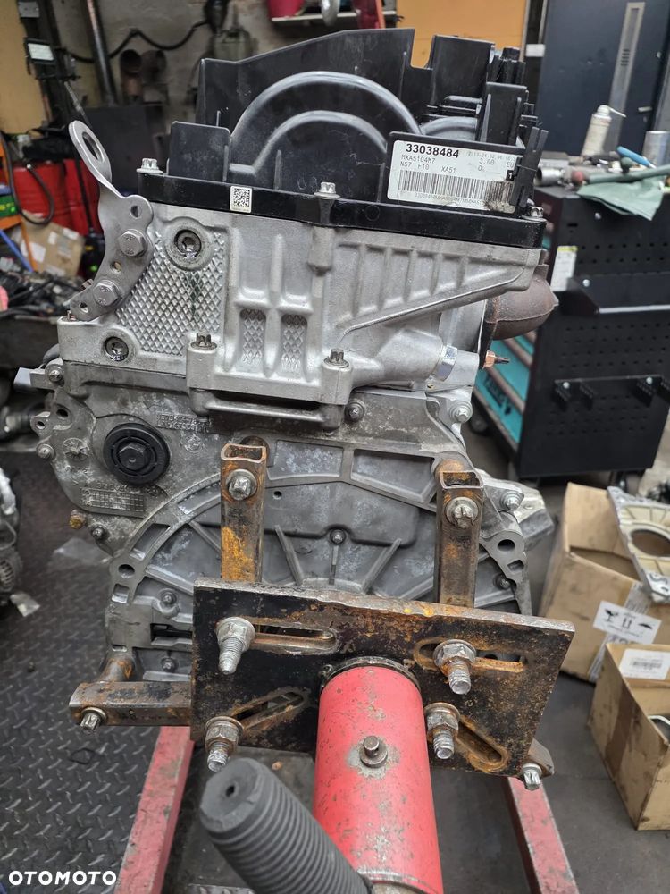 BMW Seria 5 525d - 12