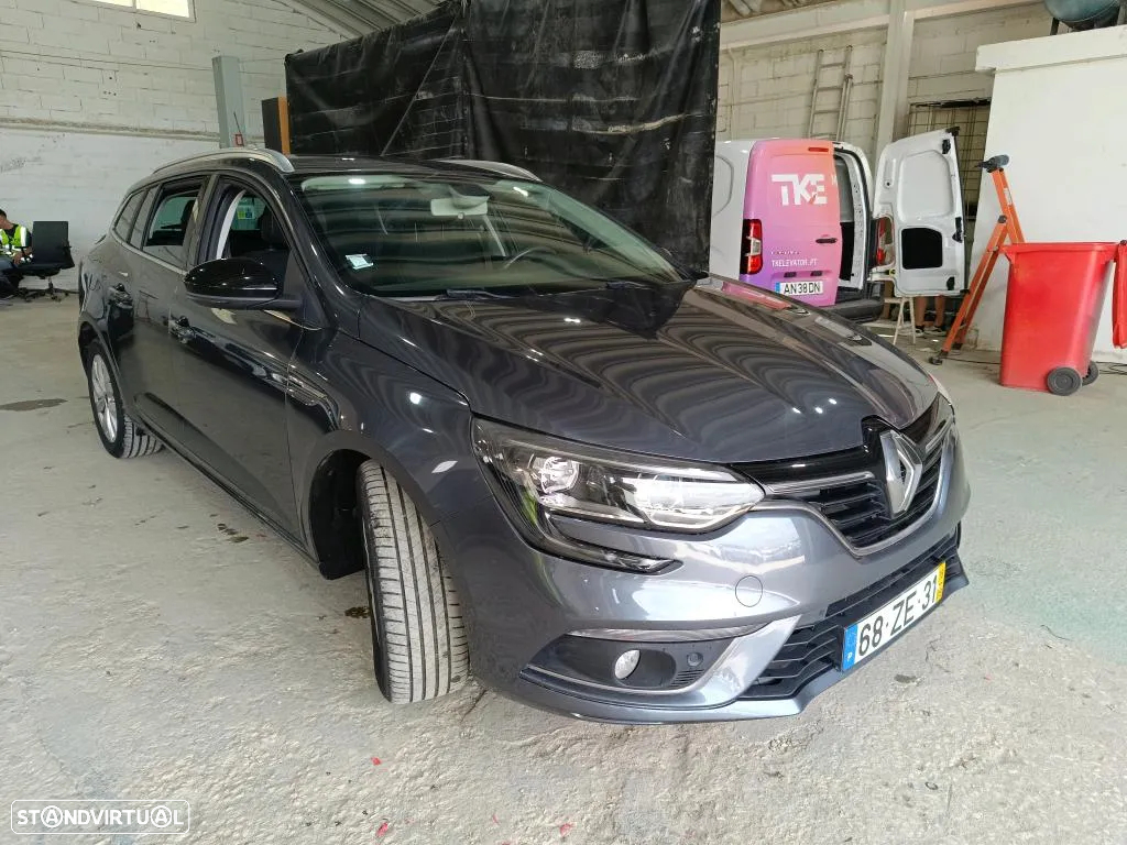 Renault Mégane Sport Tourer 1.3 TCe Limited - 4