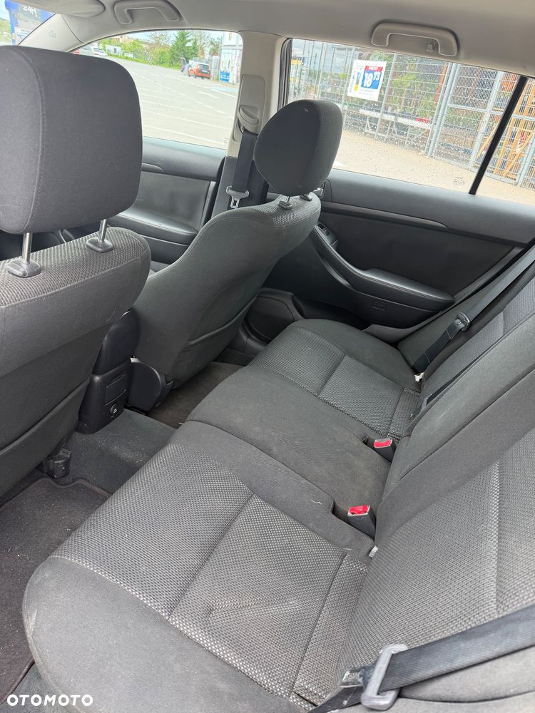 Toyota Avensis 2.0 D-4D Sol - 13