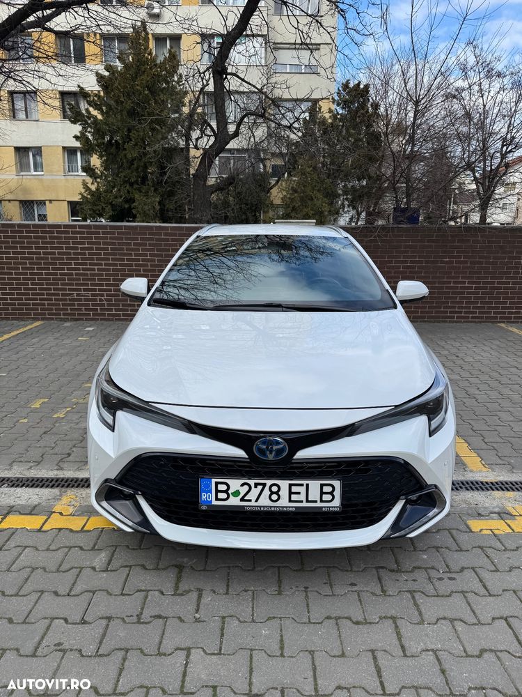 Toyota Corolla 1.8 HSD Dynamic - 1