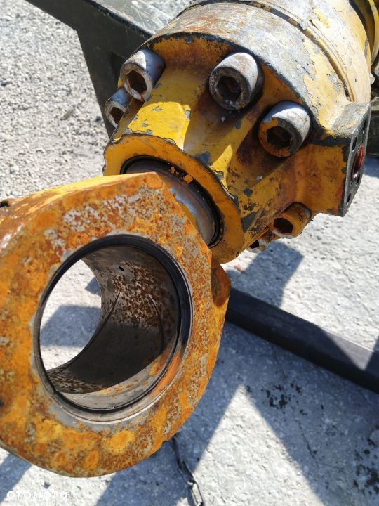 Siłownik Cat Caterpillar 325 330 322 318 323 320 [D-186 S-100/90 T-95] - 5