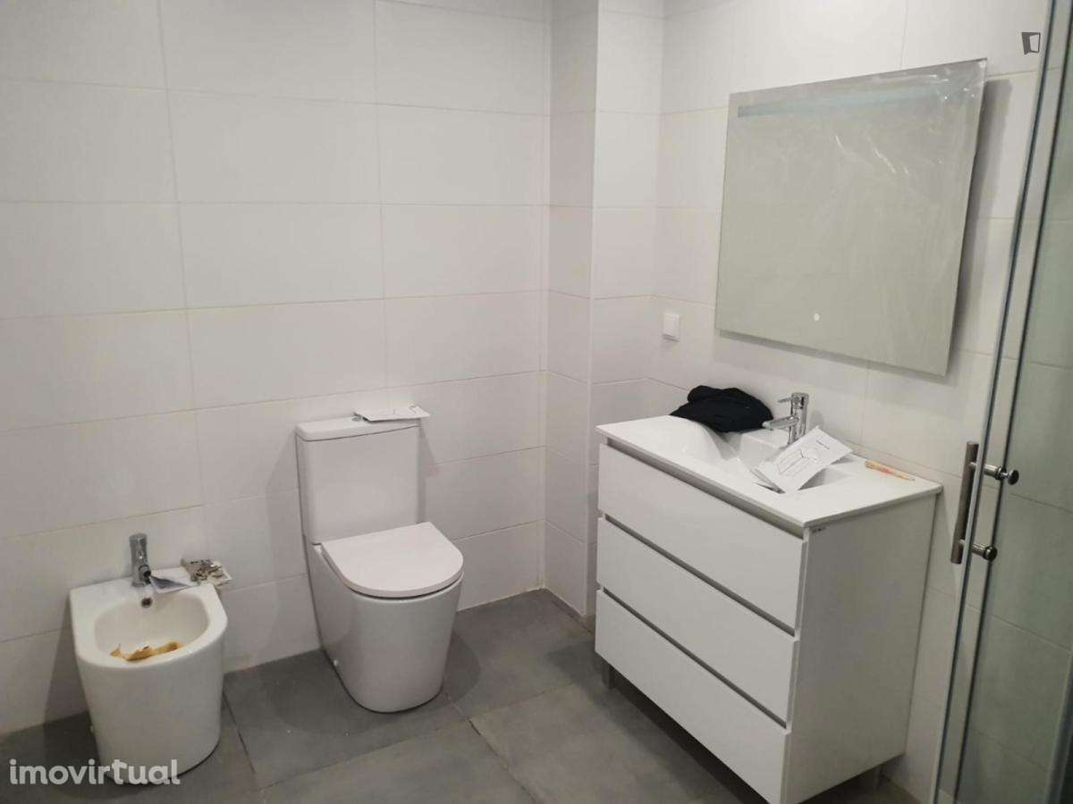 Quarto - localizado em Lumiar Lisbon - Grande imagem: 3/17