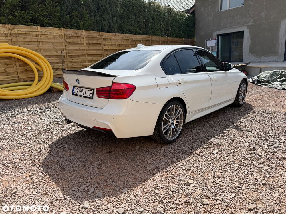 BMW Seria 3 320d xDrive M Sport - 3