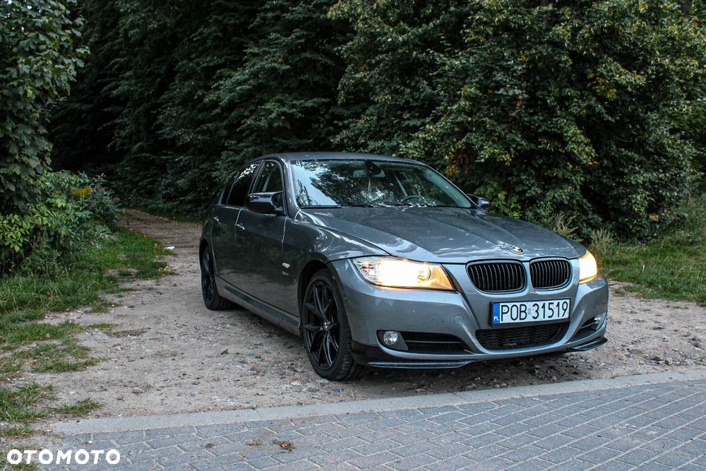 BMW Seria 3 320d xDrive - 6