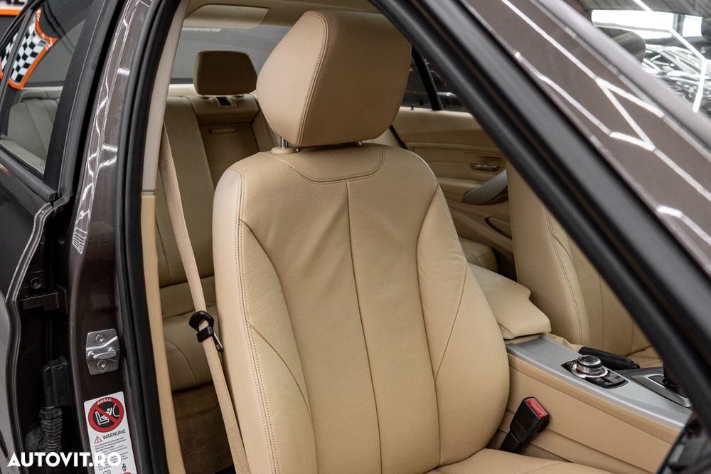 BMW Seria 3 320d xDrive Aut. - 14