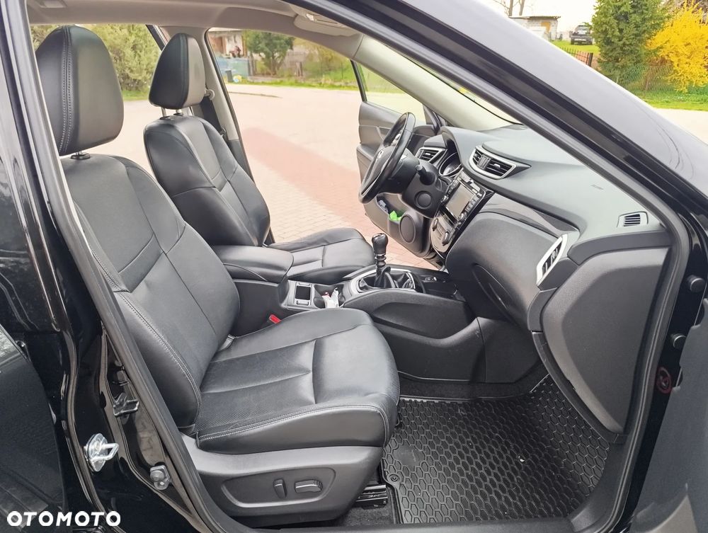 Nissan X-Trail 1.6 DCi Tekna 2WD - 17