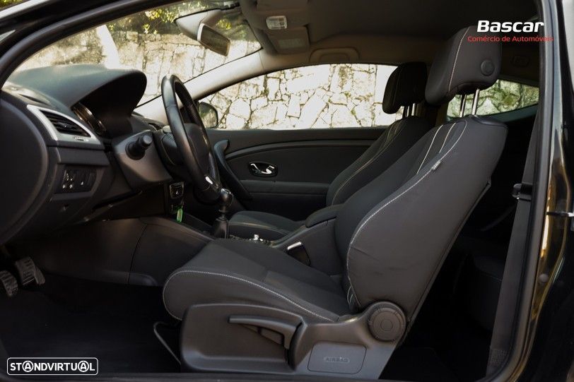 Renault Mégane Coupe - 9