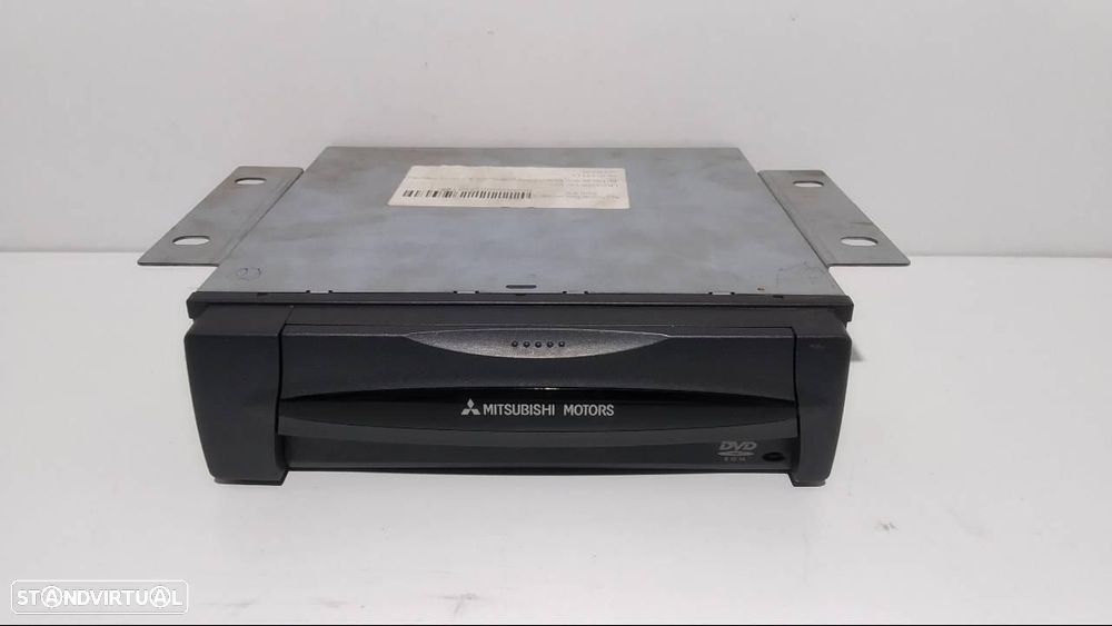 LEITOR DE CD MITSUBISHI MONTERO V60V70 - 1