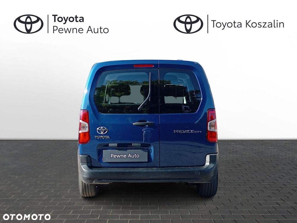 Toyota Proace City Verso 1.5 D-4D Combi - 4