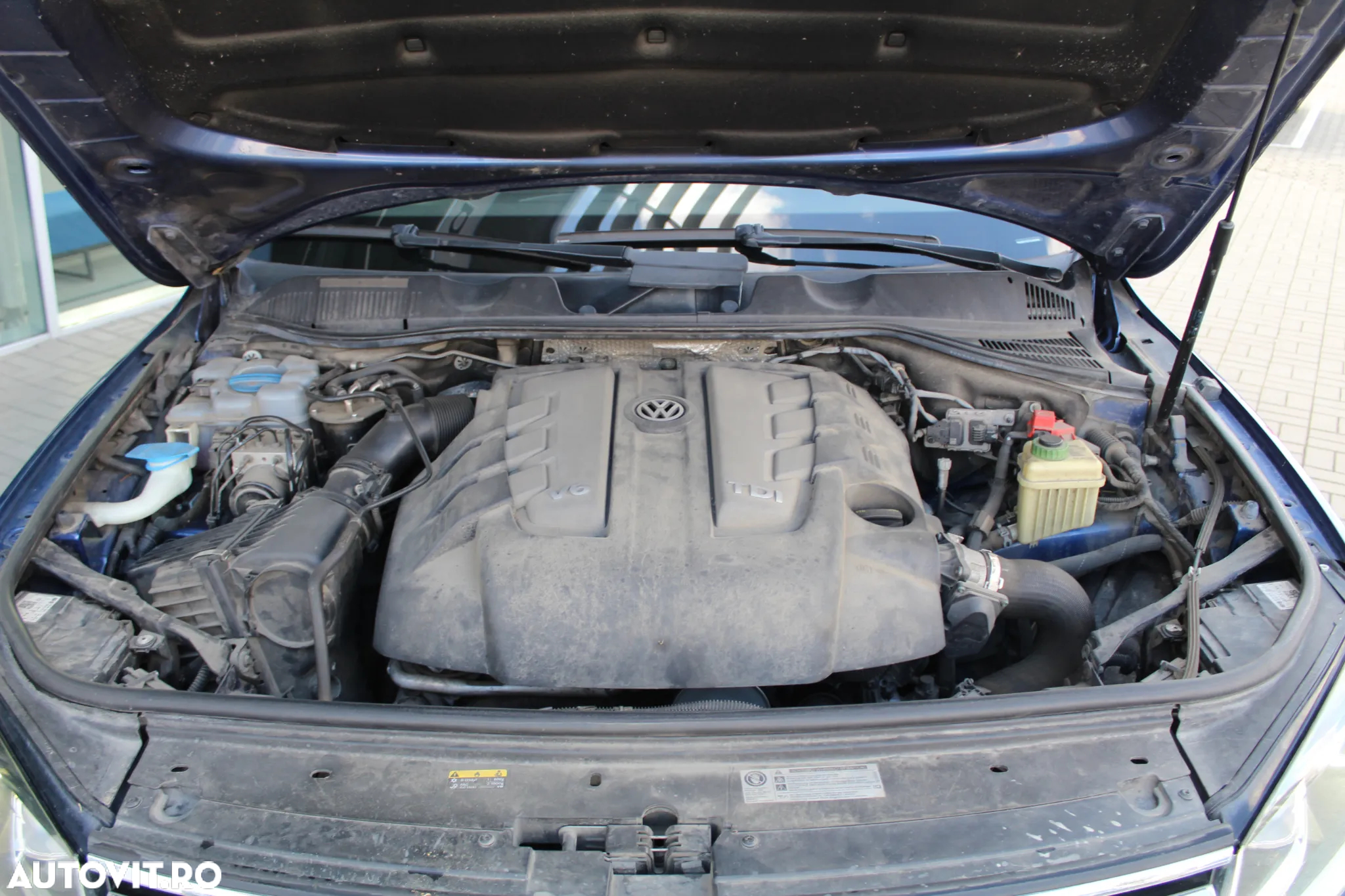Volkswagen Touareg V6 TDI BMT Supreme Plus - 28