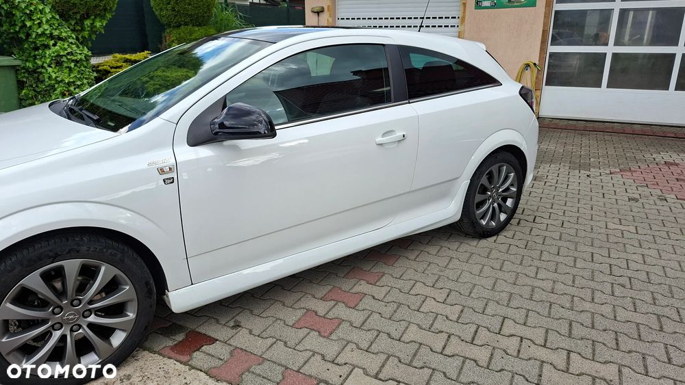 Opel Astra 1.6 Edition 111 Jahre - 3