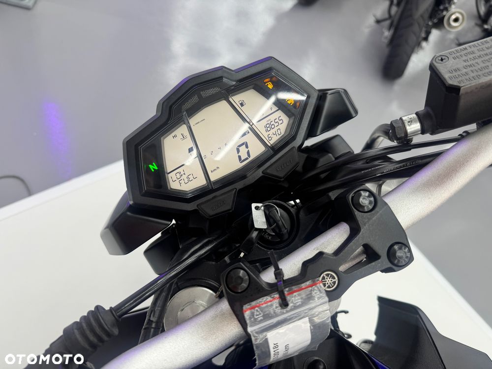 Yamaha MT - 37