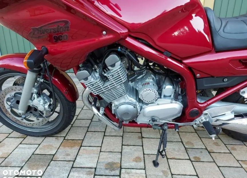 Yamaha XJ - 5