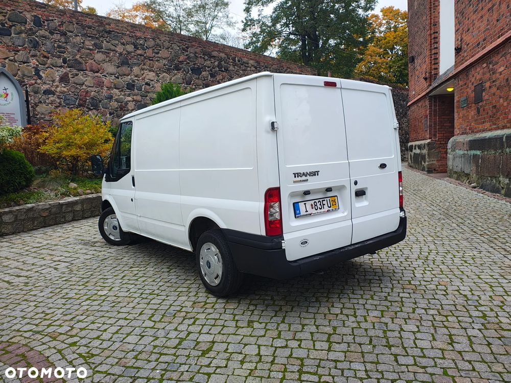 Ford Transit - 21