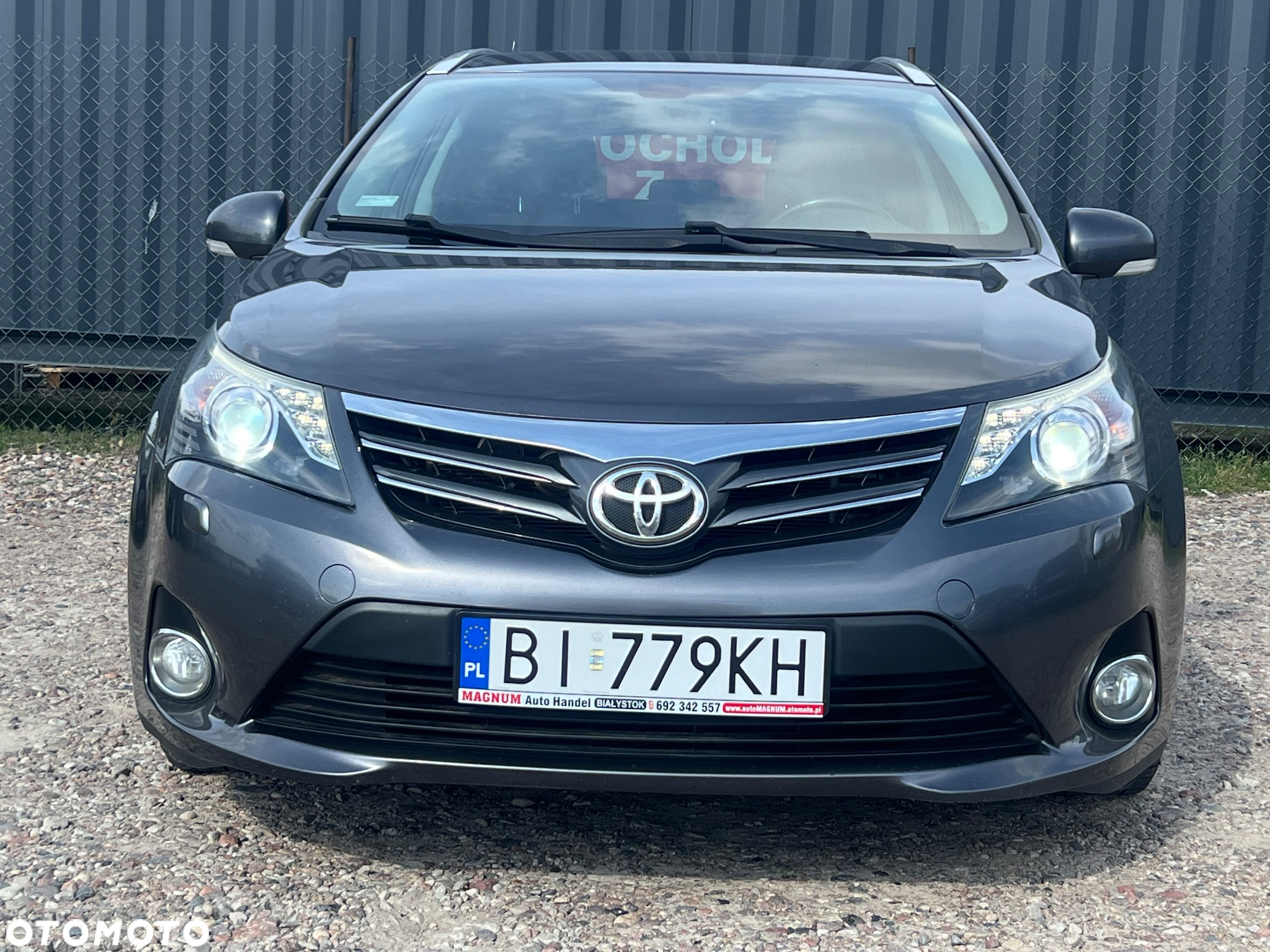 Toyota Avensis Combi 2.0 D-4D Executive - 31
