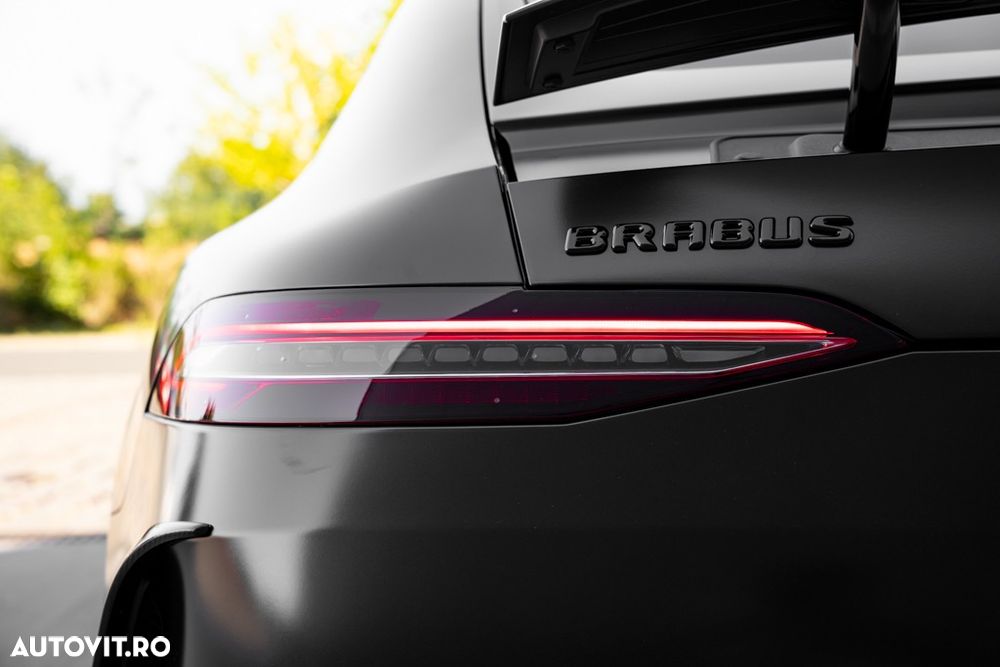 Mercedes-Benz AMG GT-S 63 4MATIC+ - 30