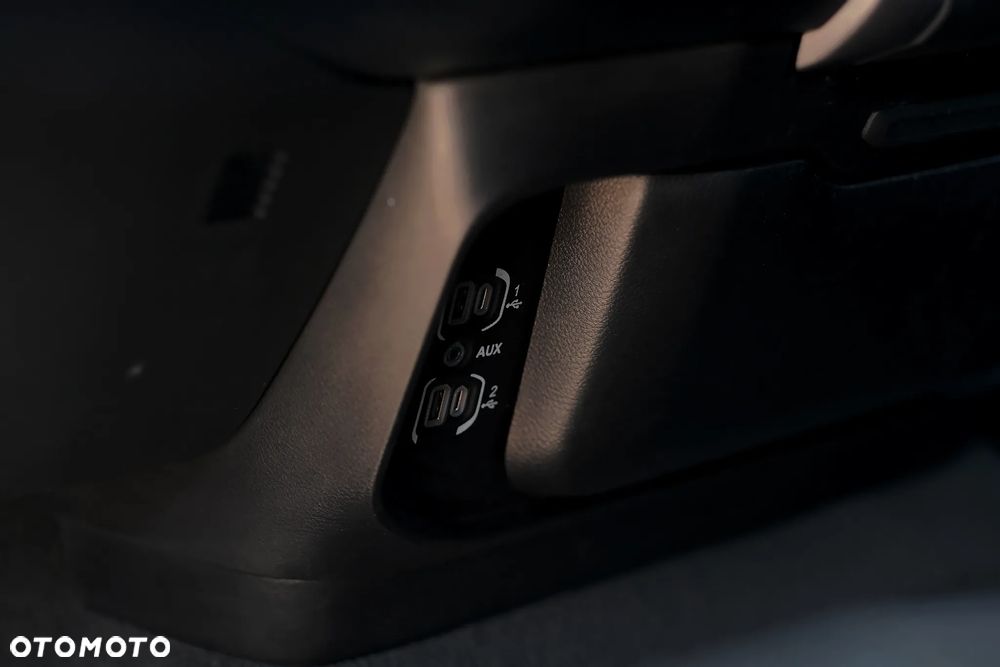 RAM 1500 5.7 Crew Cab Shortbed Bighorn Chrome - 35