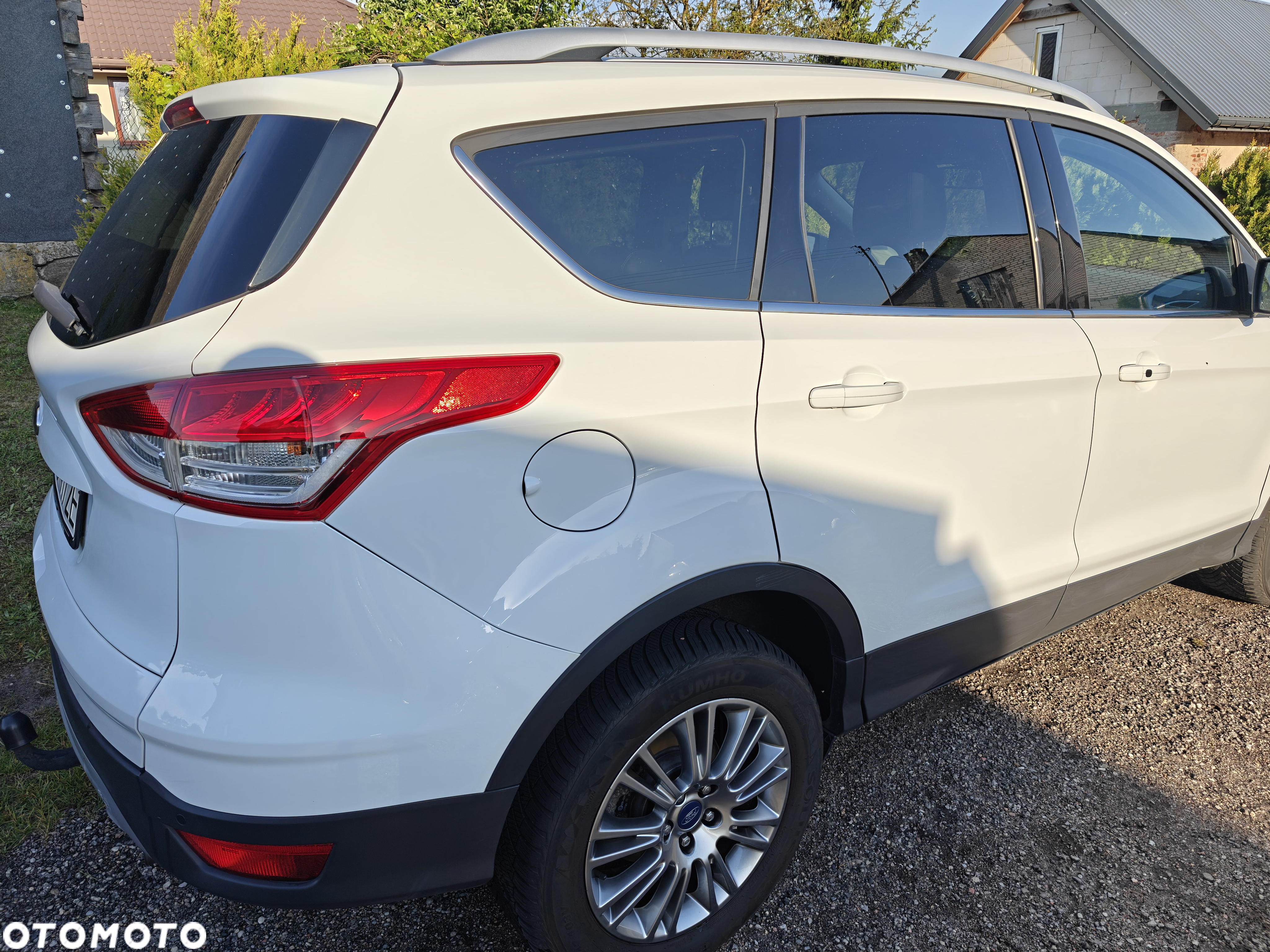 Ford Kuga 2.0 TDCi 4x4 Titanium - 4