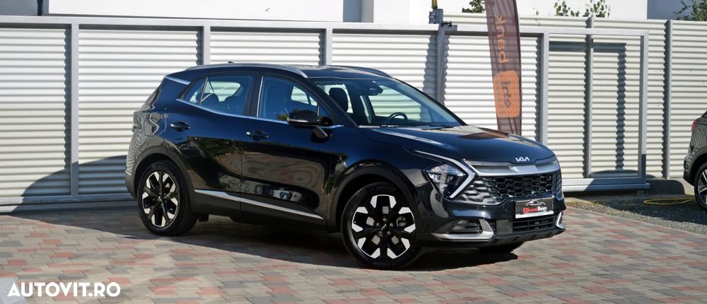 Kia Sportage 1.6 T-GDI PHEV 6AT 4x4 Business Line - 12