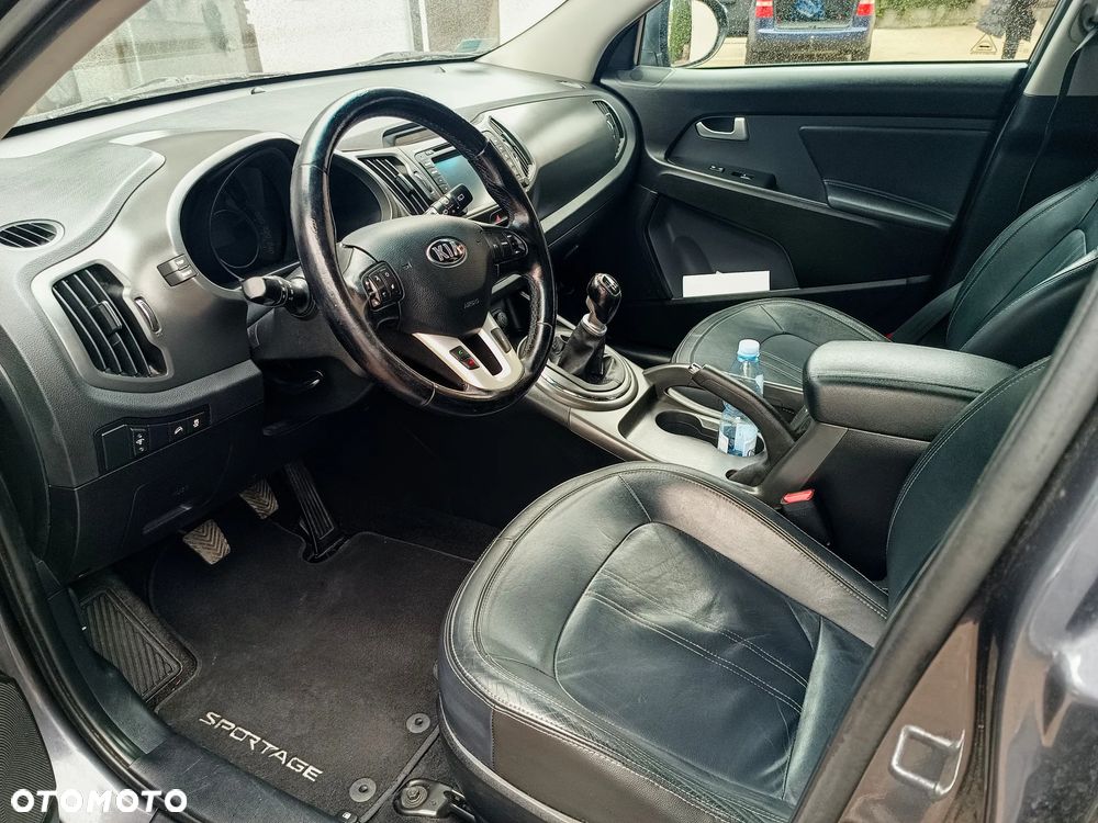 Kia Sportage 2.0 CRDI XL 2WD - 11