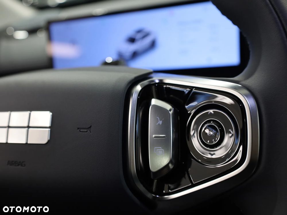 Geely Starray EM-i 1.5 PHEV Pro - 26