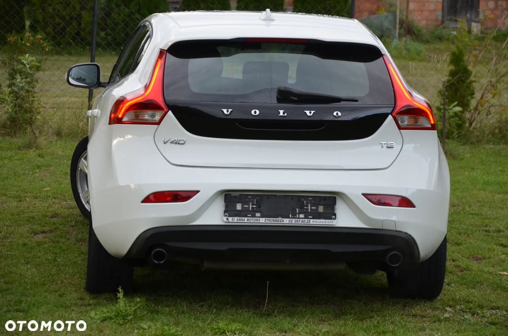 Volvo V40 T2 Kinetic - 8