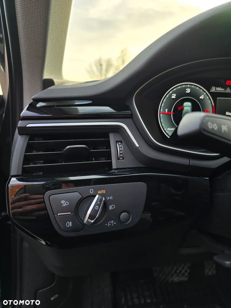 Audi A4 Limousine - 19