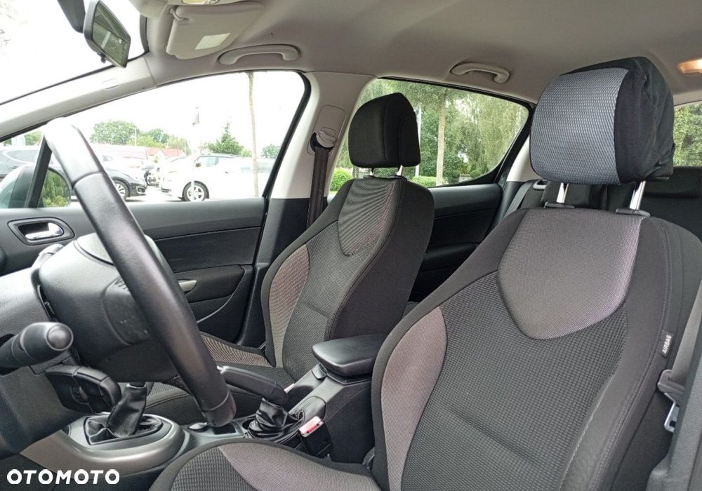 Peugeot 308 - 20