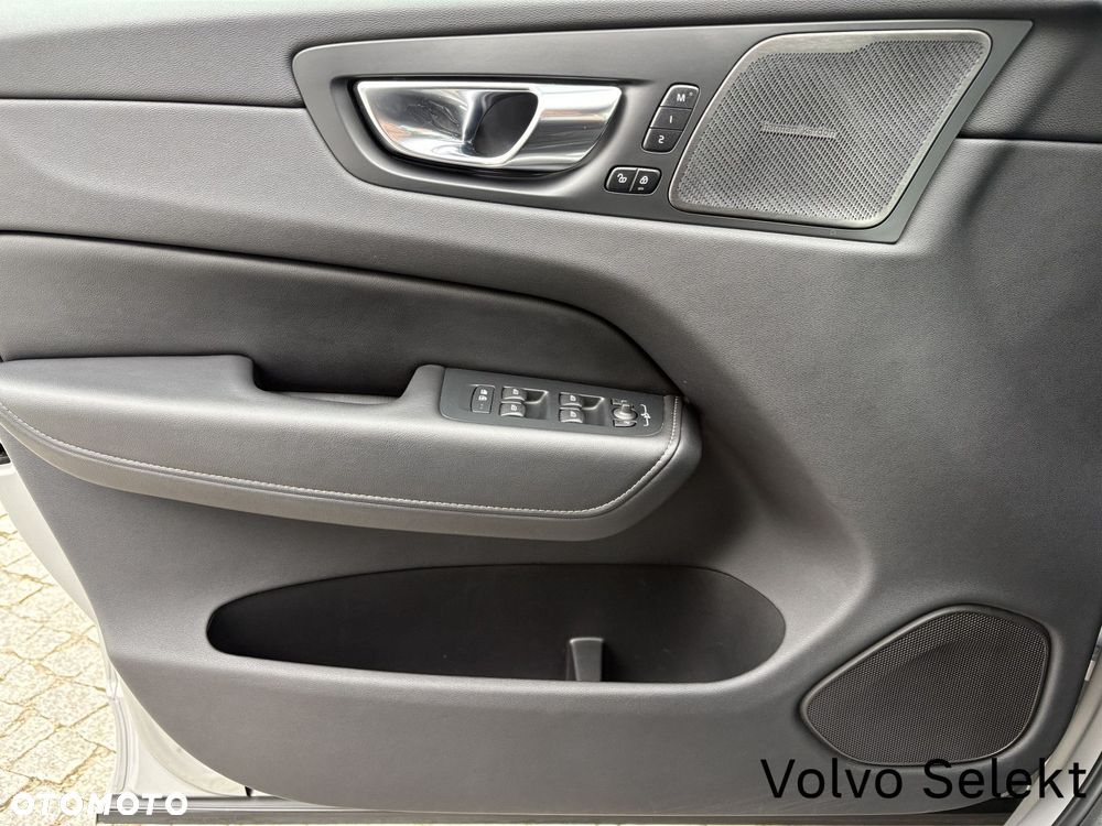 Volvo XC 60 - 22