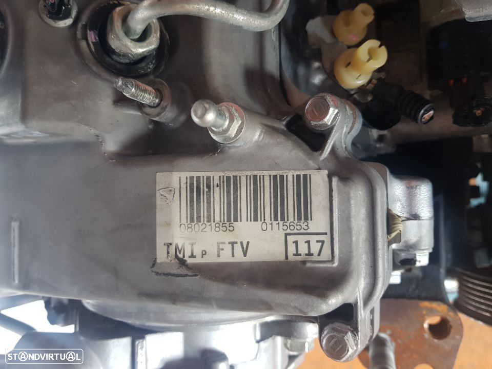 Motor Toyota Corolla Verso/Avensis 2.2 D4D 2008 Ref: 2AD - 4