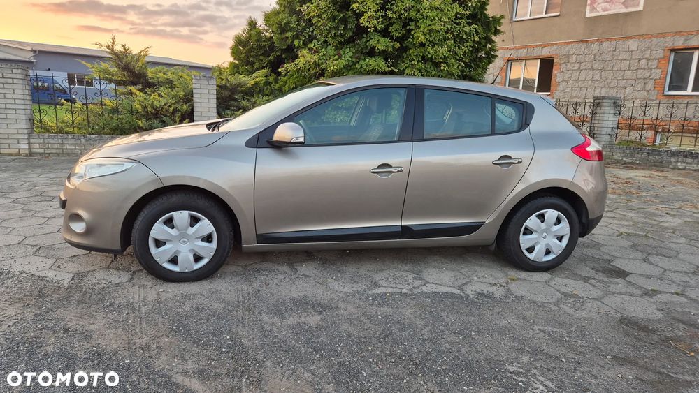 Renault Megane - 12