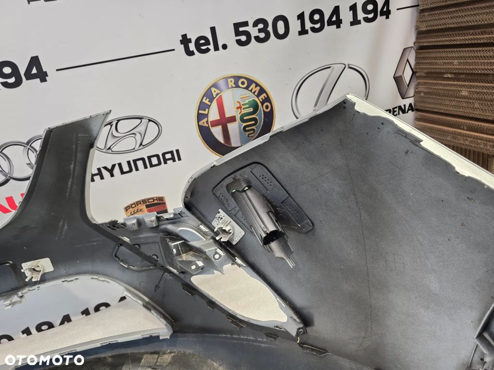 OPEL ZAFIRA C 11- ZDERZAK PRZEDNI PRZÓD KOLOR SREBRNY NA SPRYSKI + 4xPDC NR 13300485 NR AUKCJI NZ2153 - 38