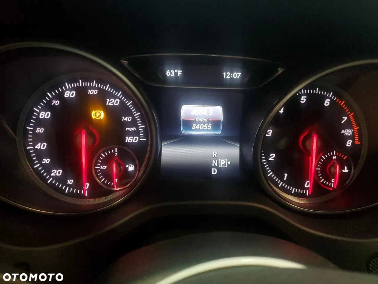 Mercedes-Benz CLA 250 4-Matic - 12