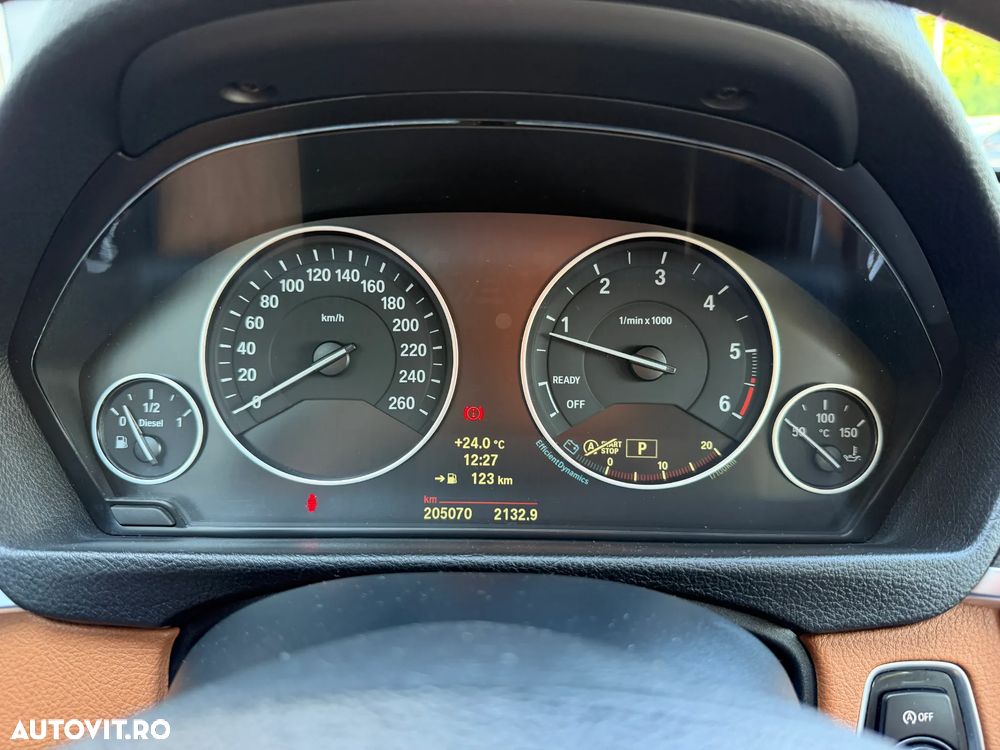 BMW Seria 3 320d xDrive Aut. Luxury Line - 15