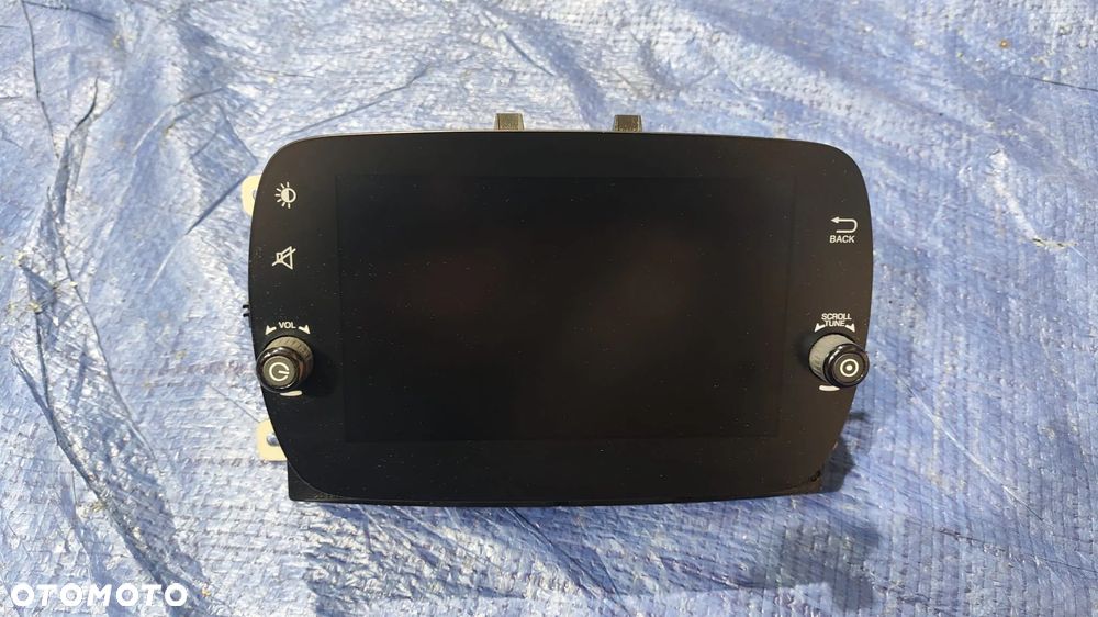 RADIO NAWIGACJA WYŚWIETLACZ 07357090720 7812H-VP2RFP FIAT 500 - 1
