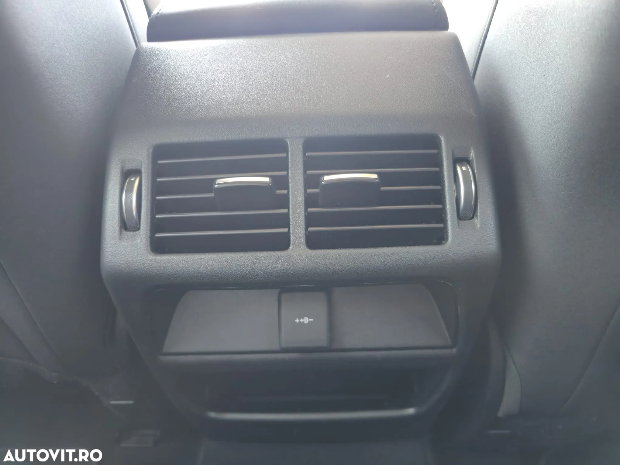 Land Rover Discovery Sport 2.0 D165 MHEV SE - 22