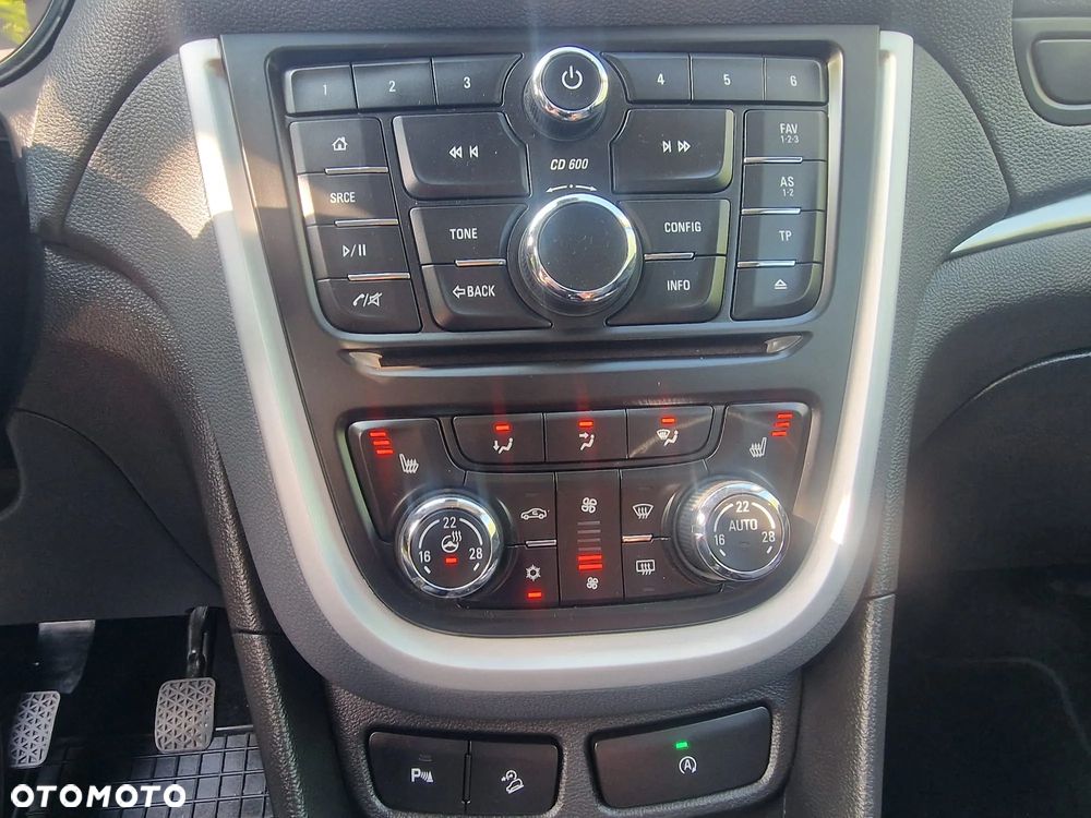 Opel Mokka 1.4 Turbo ecoFLEX Start/Stop 4x4 Color Edition - 15